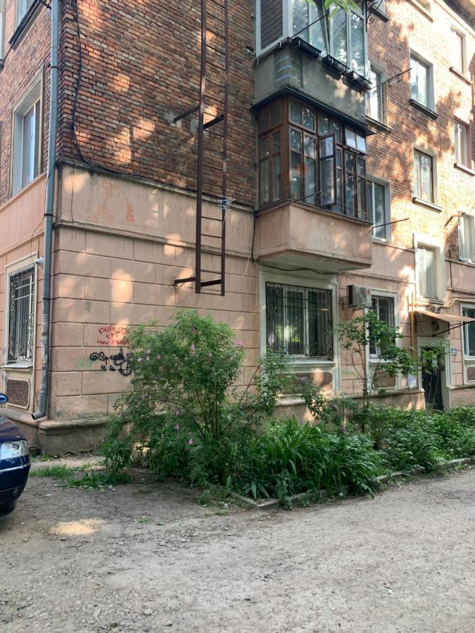 Vel Люкс Leilighet Tsjernivtsi Eksteriør bilde